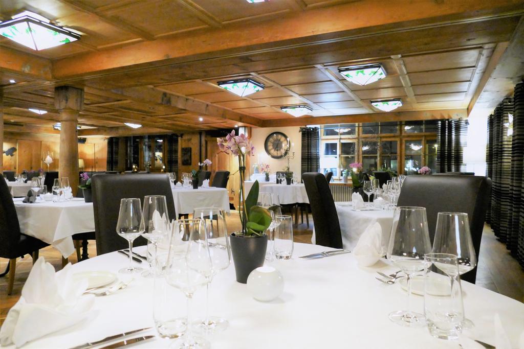 Romantik Hotel L'Etoile Шарме Екстер'єр фото