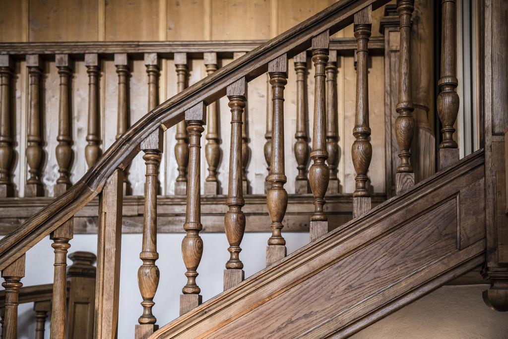 Romantik Hotel L'Etoile Шарме Екстер'єр фото