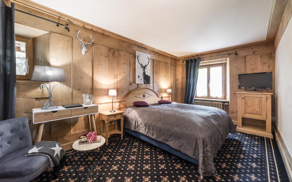 Romantik Hotel L'Etoile Шарме Екстер'єр фото