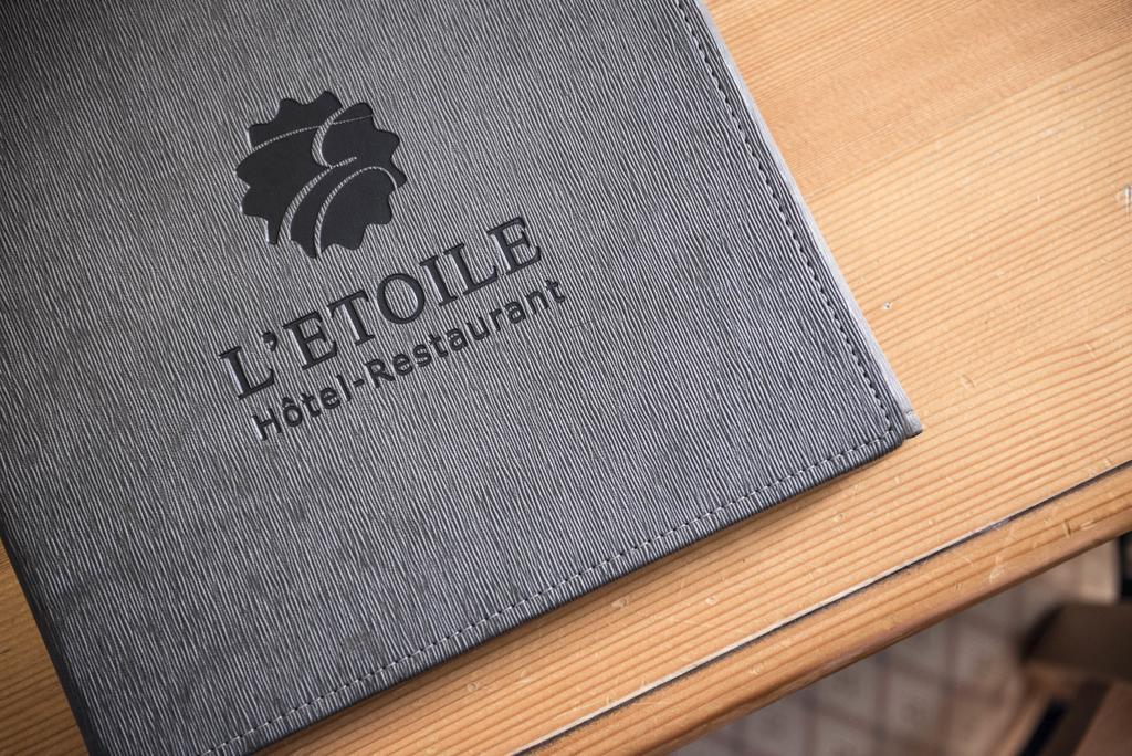 Romantik Hotel L'Etoile Шарме Екстер'єр фото
